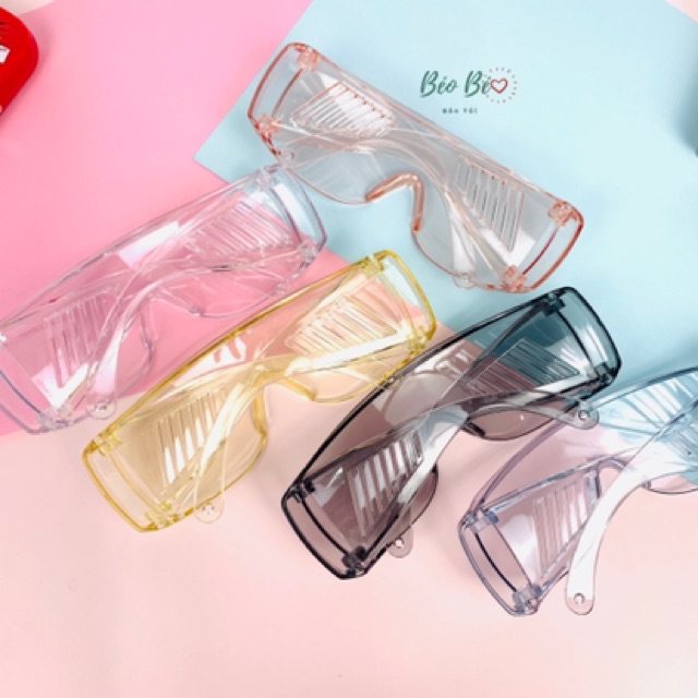 Kính bảo hộ có màu