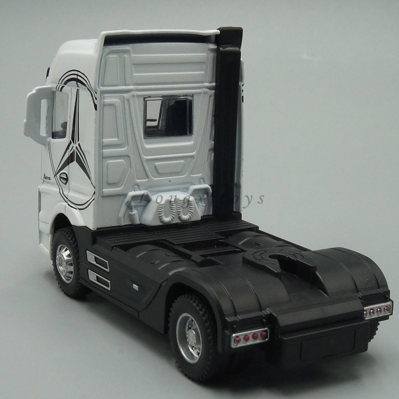 Mô Hình Xe Tải Bằng Kim Loại Có Đèn Và Nhạc Tỉ Lệ 1: 50