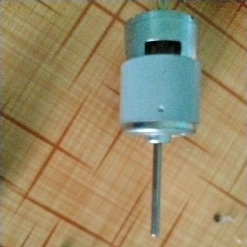 mua motor 775 tặng thêm motor 755 và 1 khớp nối 8mm về 6mm