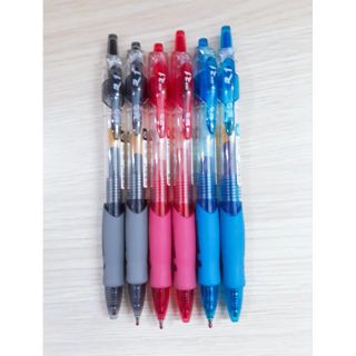 Bút gel bấm M&G R1 (GP1008) ngòi 0.5mm viết rất êm, mực ra đều