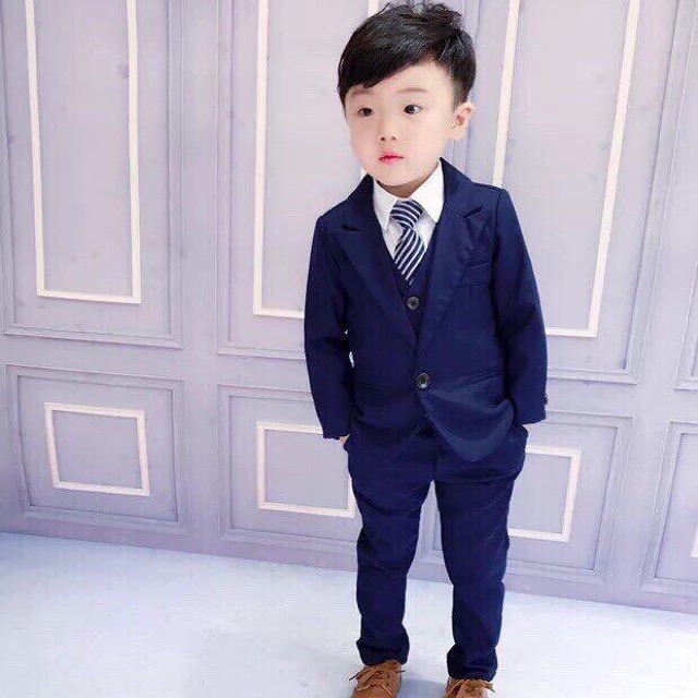 Bộ vest bé trai