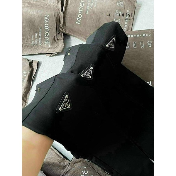 QNU144 - QUẦN LEGGING NỮ ĐEN CẠP CAO PRADA HỘP VÀNG