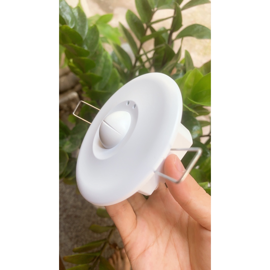 Công Tắc Cảm Biến Chuyển Động Radar Âm Trần Siêu Mỏng D05
