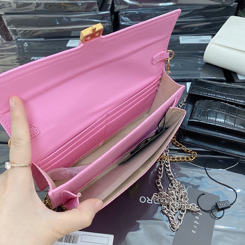 Túi cầm tay kèm dây đeo có hộp