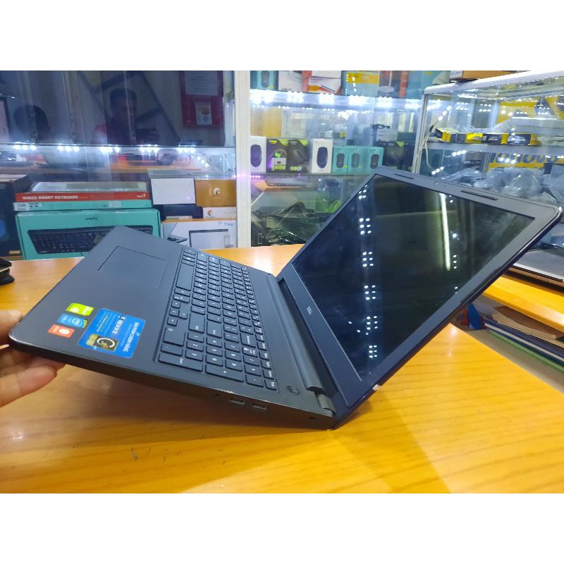laptop Dell Inspiron 3558 Core i5 5200U vga rời 2g | BigBuy360 - bigbuy360.vn