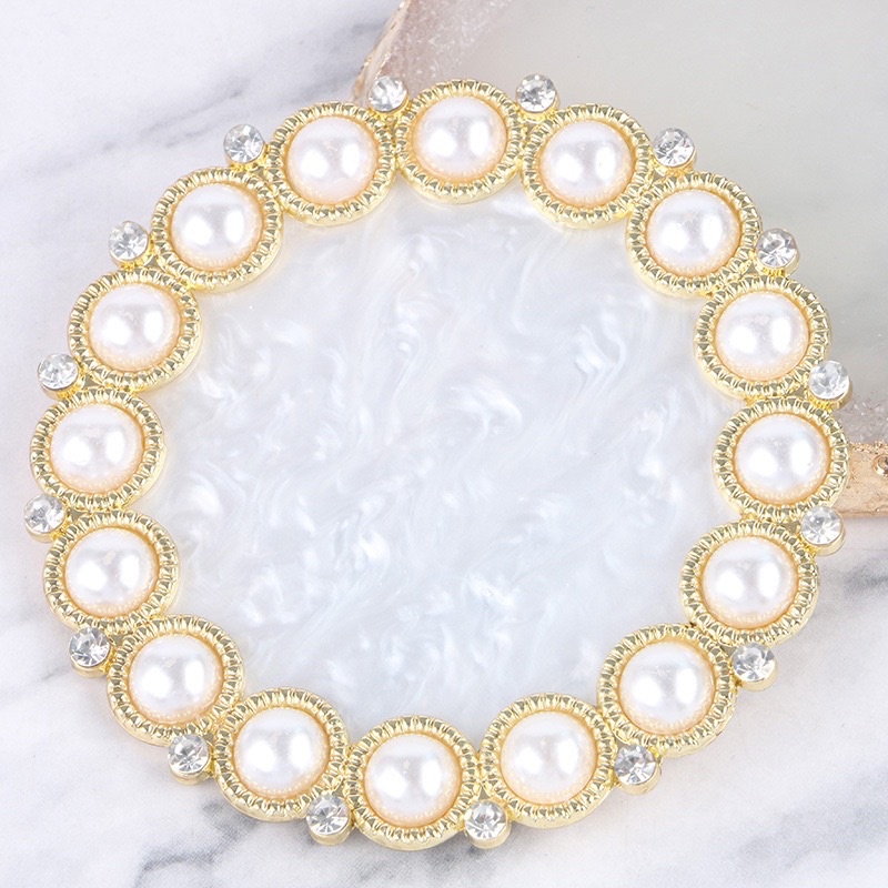 Miếng tán màu ánh cừ