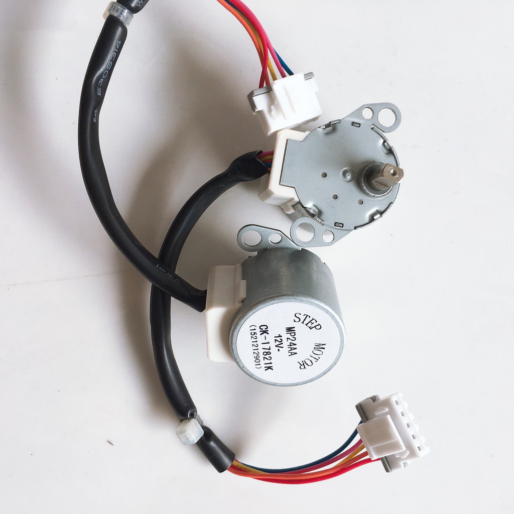 Motor đảo gió máy lạnh Sanyo, Gree [ẢNH THẬT] Quạt đảo Sanyo, gree tai xéo, vẫy đảo gió điều hoà, đảo gió máy lạnh Gree