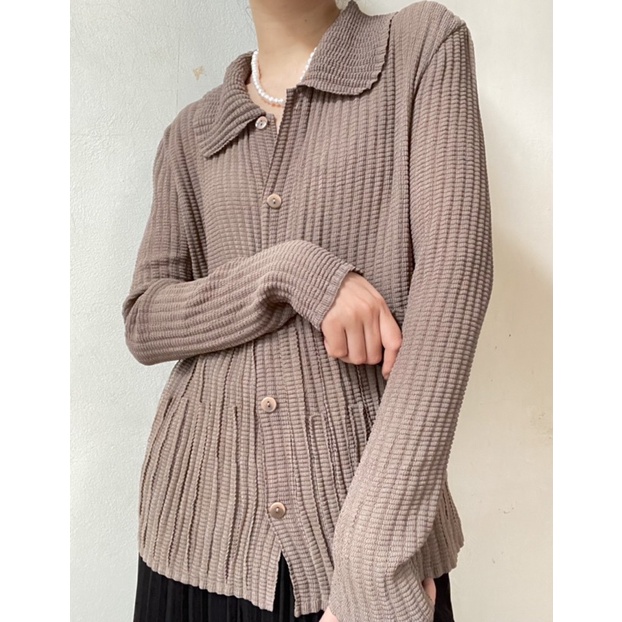 Pleated Shirt/Áo sơ mi nhún sọc