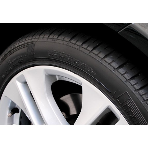 Sáp Phủ Bóng Lốp Xe Tire Black Wax