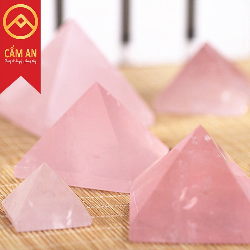 Khối Kim Tự Tháp Chất Liệu Đá Tự Nhiên