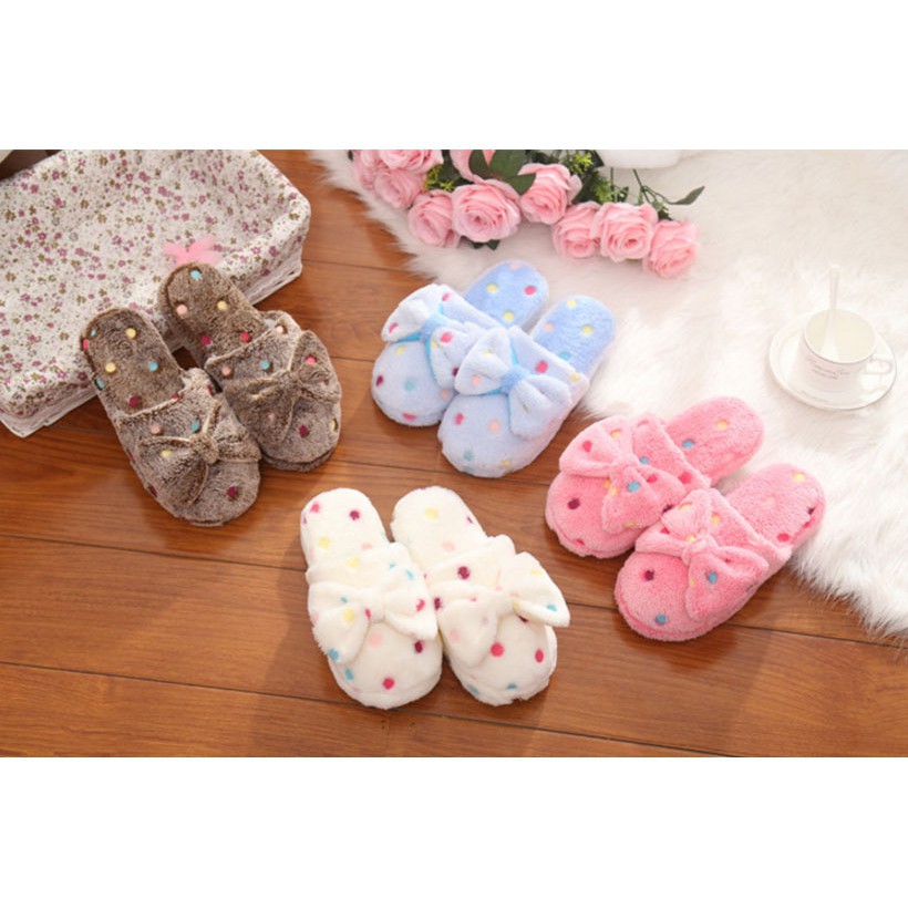 Sản phẩm Dép Bông Đi Trong Nhà HìnhNơ cài chấm bị KB02