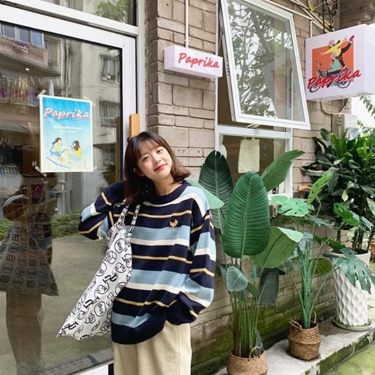 Áo khoác cardigan dáng rộng màu sắc phong cách thời trang