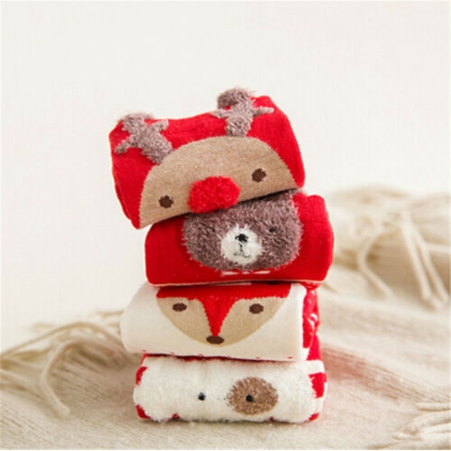 Vớ cotton phối họa tiết Giáng sinh ngộ nghĩnh dành cho nữ