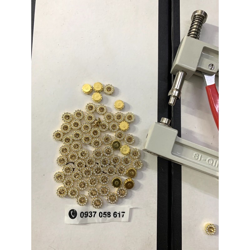 Hạt đá đít nhựa set 10 viên( dùng cho kìm bấm hạt hoặc dán )