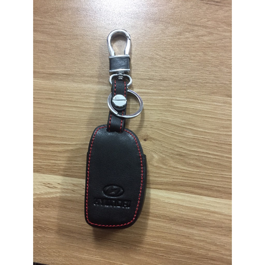 Bao da chìa khóa đen chỉ đỏ xe Elantra, Tucson, I10 - bản chìa thông minh