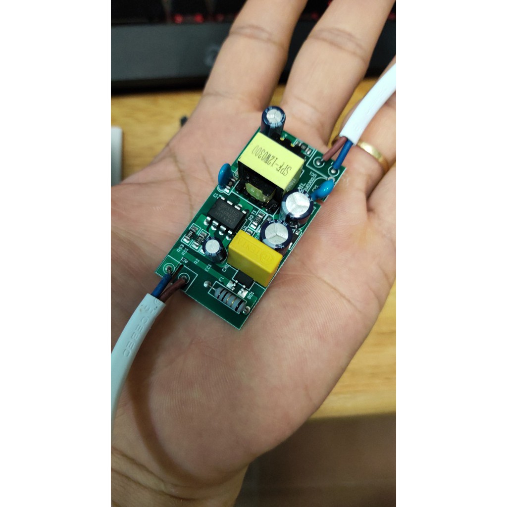 Đèn âm trần mặt vuông. hình chữ nhật, âm trần đôi ( Bảo hành 2 năm. Cho phép trả hàng hoàn tiền nếu không ưng sản phẩm)