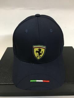 Mũ lưỡi trai nam Ferrari