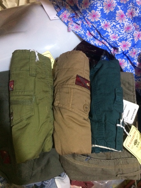 Quần short kaki nam