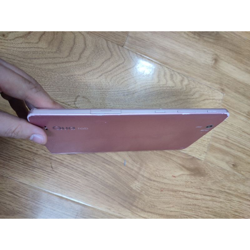 Máy tính bảng LG Aqua Tab 8.0 inch , ram 2g, bộ nhớ 16g