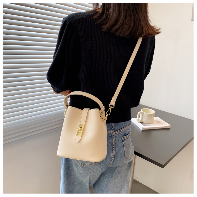Túi xách nữ  𝑭𝑹𝑬𝑬𝑺𝑯𝑰𝑷  Túi Retro sang chảnh