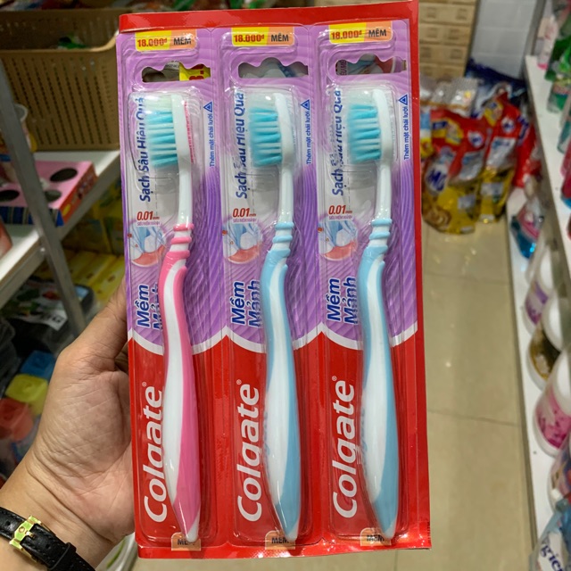 Bàn chải đánh răng Colgate Mềm mảnh Sạch sâu hiệu quả