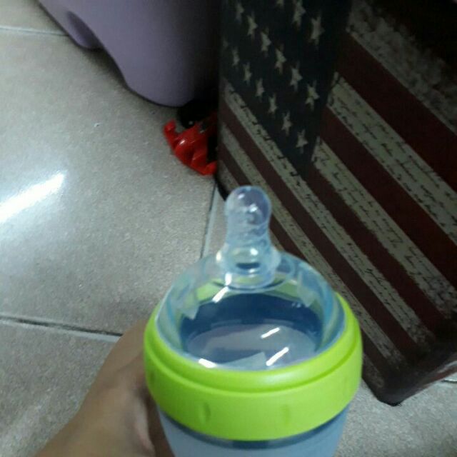 Bình sữa dẻo Comu Tomu
