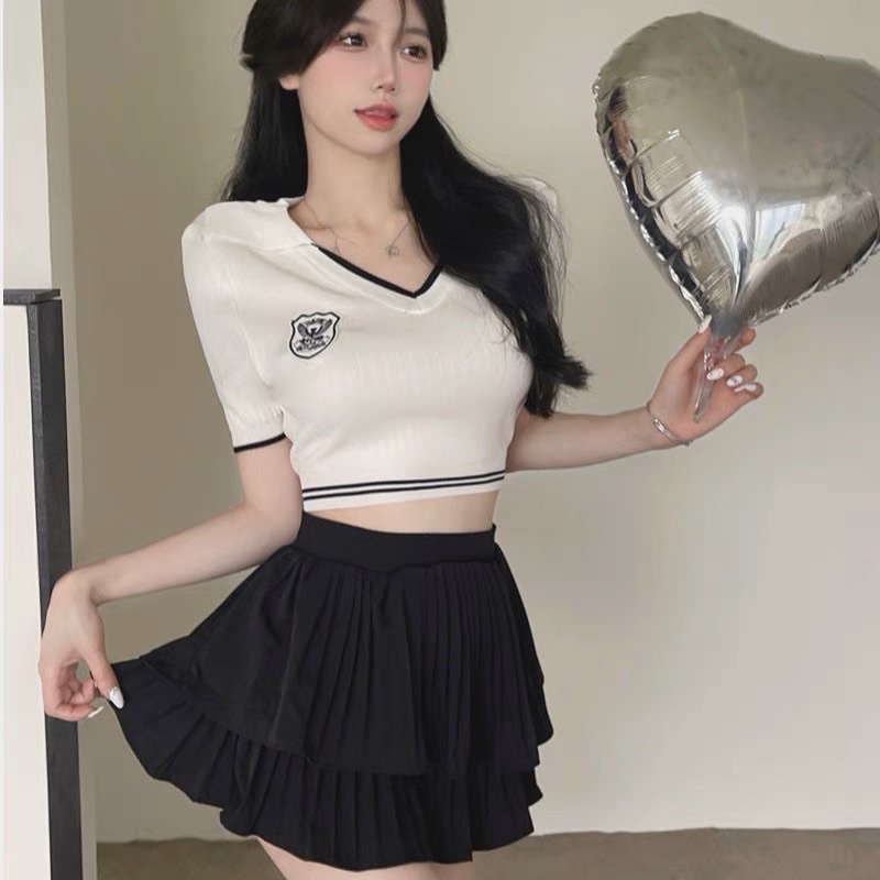 ÁO CROPTOP HỌC SINH SINH VIÊN PHỐI VIỀN IN LÔ GÔ VT21