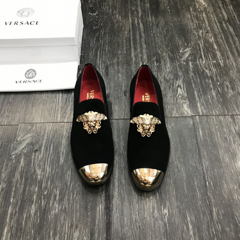 Giày lười da lộn Versace