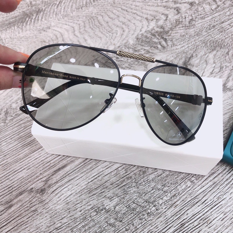 kính nam tròng đổi màu | BigBuy360 - bigbuy360.vn