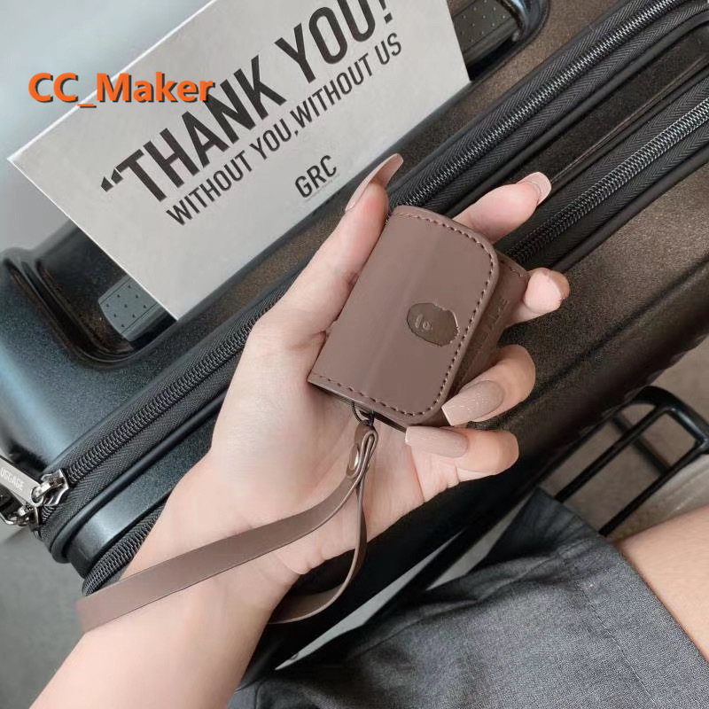 Bao da mềm họa tiết BAPE bảo vệ cho hộp sạc tai nghe AirPod 1/2/Pro kèm dây đeo ngắn | BigBuy360 - bigbuy360.vn