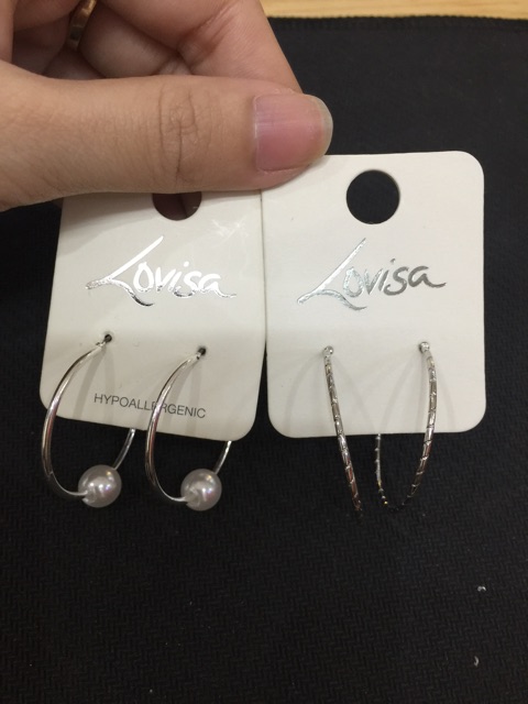 Khuyên tai Lovisa
