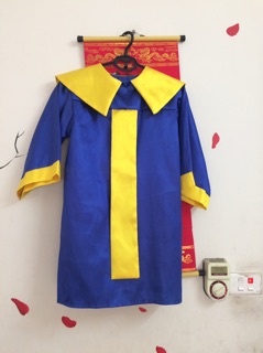 Áo cử nhân mầm non kèm mũ