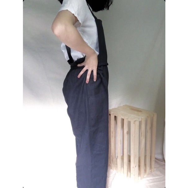 Quần yếm linen freesize của camlinen