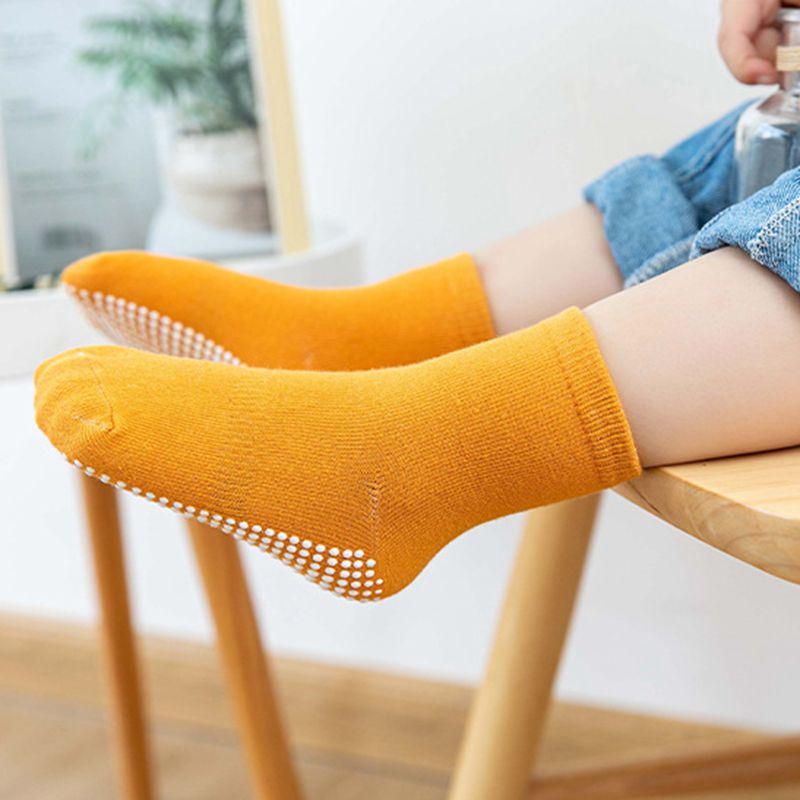 Vớ cotton mềm mại thoáng mát chống trượt màu kẹo trơn dành cho bé trai và bé gái từ 0-7 tuổi