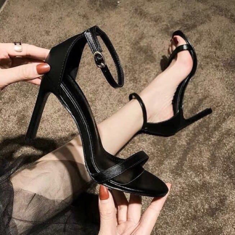 Sandal cao gót 9p Ngọc Trinh- Form chuẩn cực đẹp