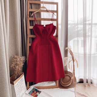 Đầm gấm 2 dây sang trọng