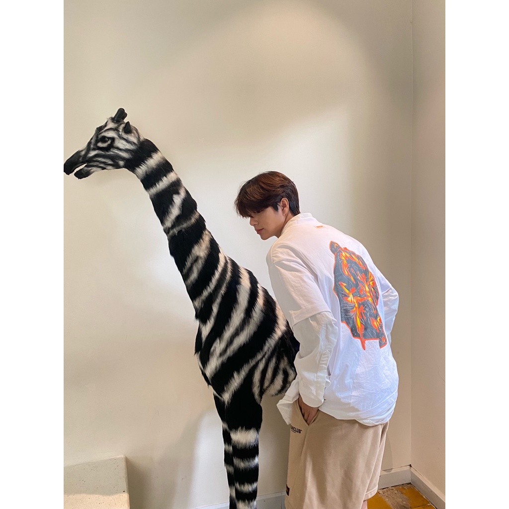 Áo Thun VOLCANO Tay Lỡ Unisex Nam/Nữ Đen/Trắng Cổ Tròn - HIGHCLUB Brand Chính Hãng