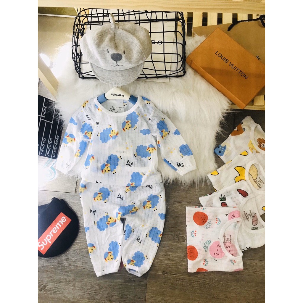 Bộ cotton giấy dài tay chất liệu cotton cho bé từ 3-14kg