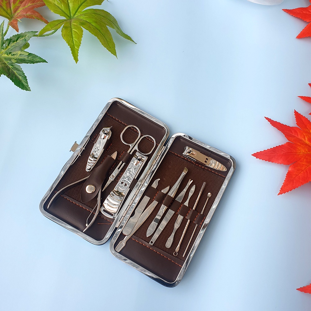 Bộ kiềm cắt móng tay chân tiện lợi (12 dụng cụ)