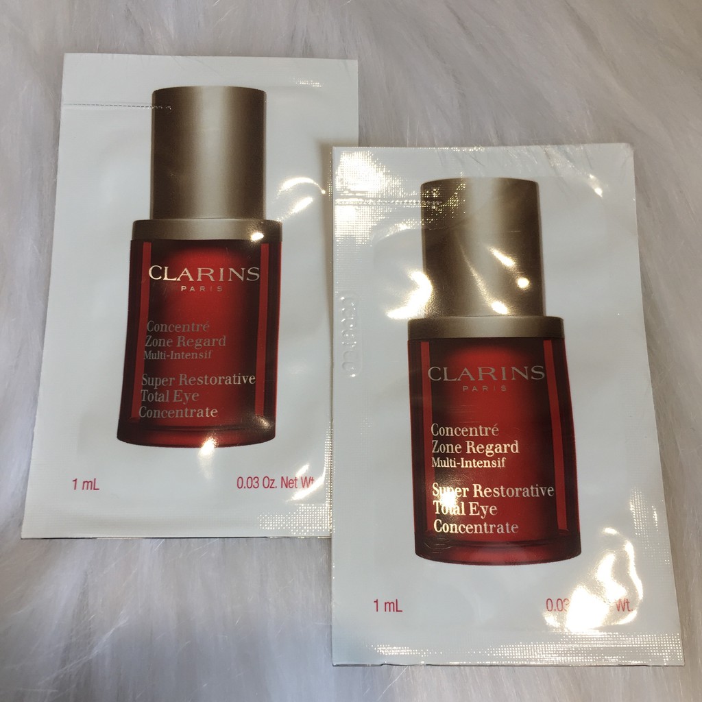 Serum mắt trẻ hóa CLARINS Super Restorative Total Eye Concentrate - 1ml