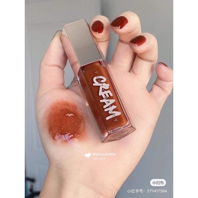 Son bóng Fenty Beauty Gloss Bomb màu Cookie Jar