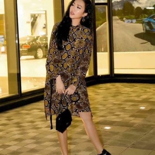 Váy zara thắt eo