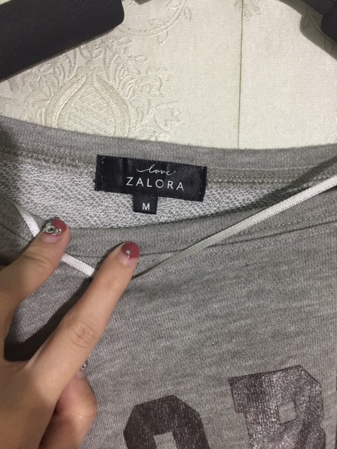 Áo zalora auth 380 - 250