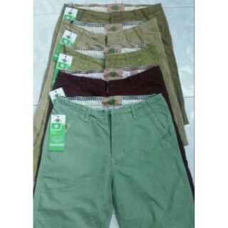Quần short kaki nam