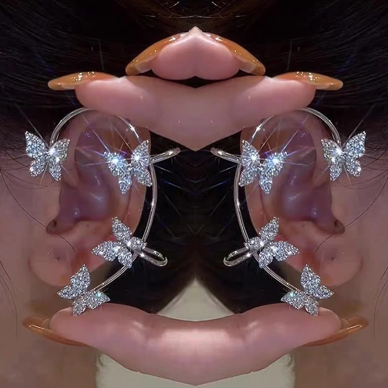 Khuyên vành tai AY thiết kế đa dạng thời trang cho nữ