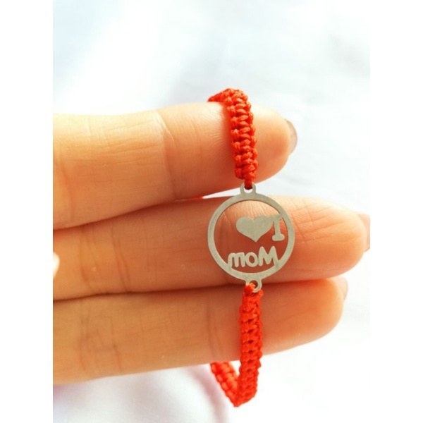 Vòng tay chỉ đỏ bình an ý nghĩa con yêu mẹ I love Mom