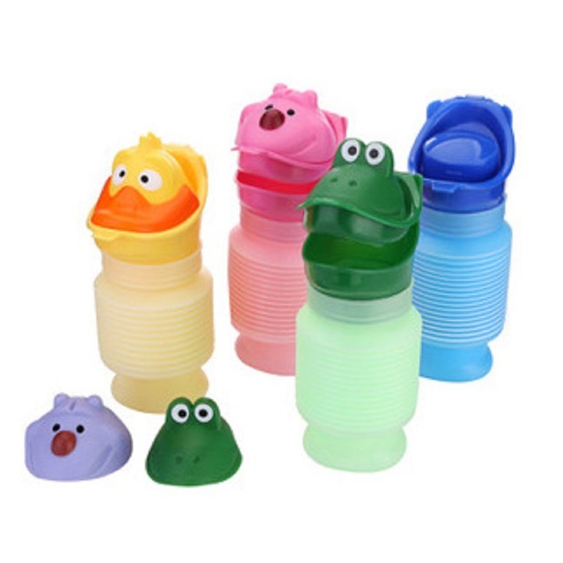 Bình đi tiểu cho bé Gái, bé Trai - Bình đi tiểu mini tiện lợi khi đi xe hơi, xe ôtô du lịch, nơi công cộng