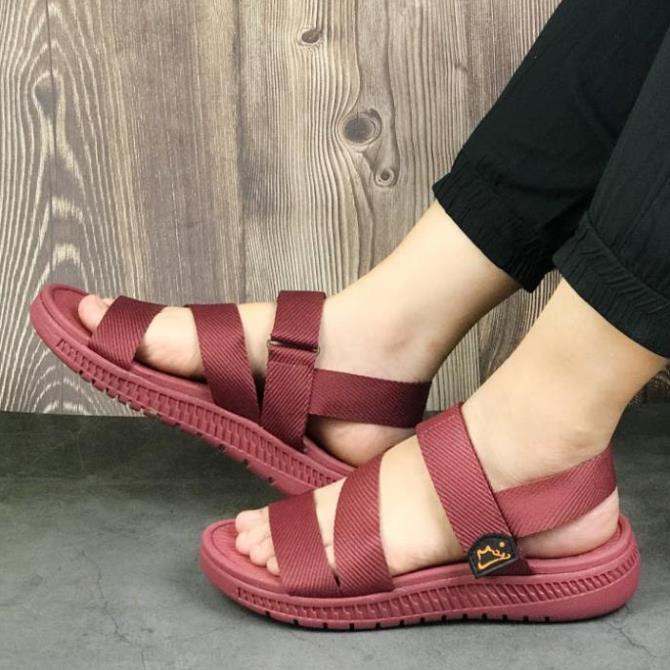 Giày Sandal Couple Nam Nữ Hiệu MOL - MS2R2 Đỏ đô 📷