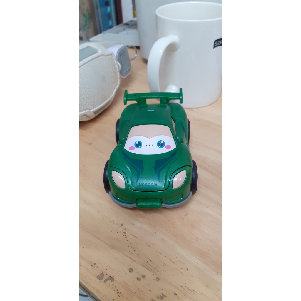 Xe ô tô robot biến hình chạy đà quán tính máy bay biến hình ô tô đồ chơi cho bé vận động