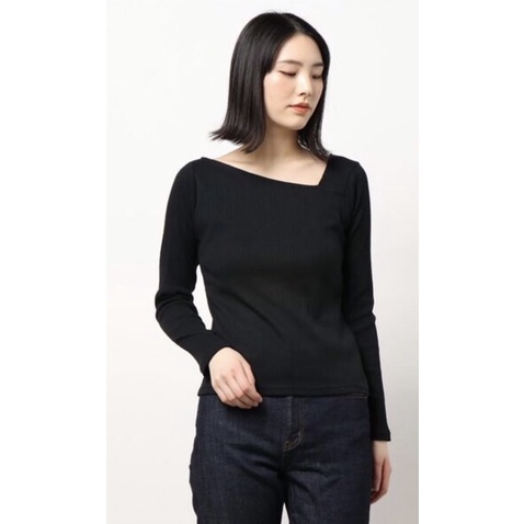 Áo thun cổ cách điệu xuất Nhật